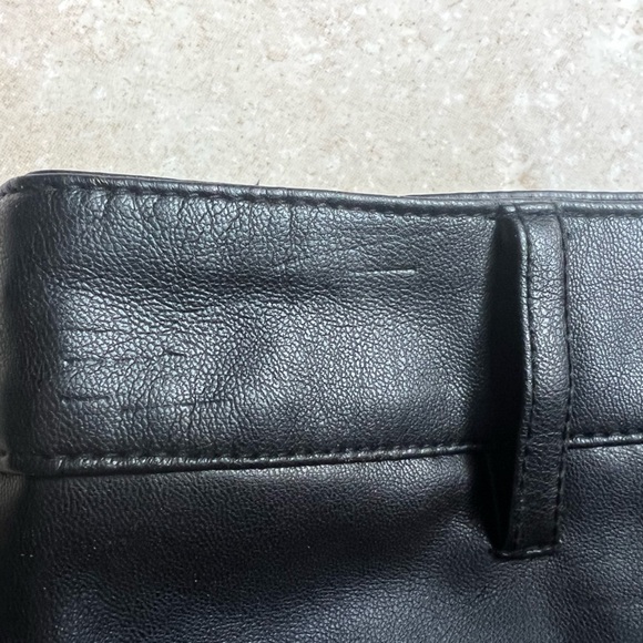 NWOT Zara Faux Leather Mini Skirt in Black - Picture 5 of 6